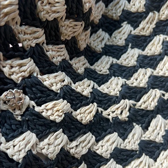 Kate Spade Black and Cream paper Hat - Picture 9 of 11